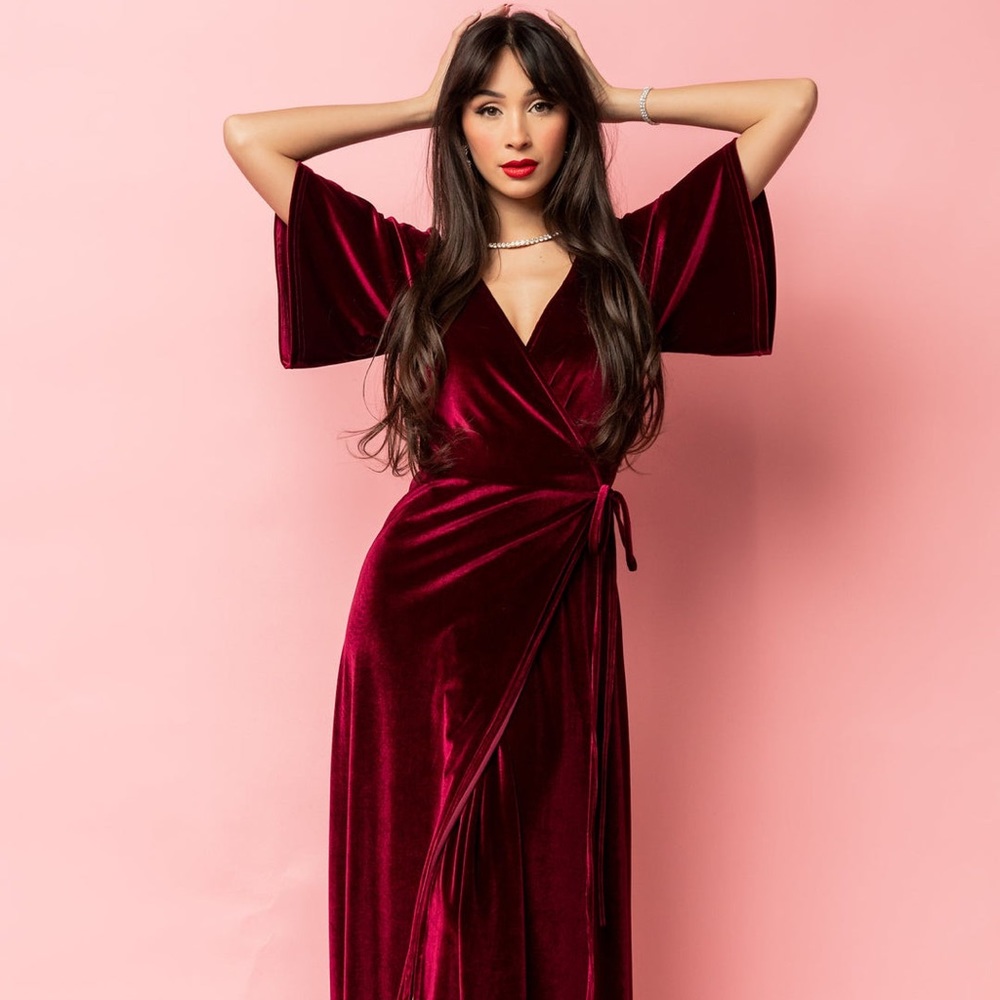 Baltic Born Meghan Velvet Wrap Maxi Dress Mulberry, size M NWT